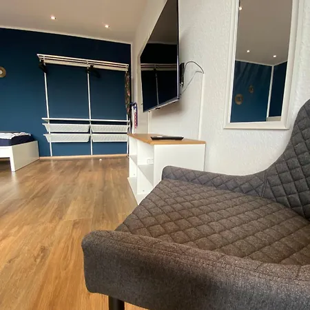 Blaue Lagune 2,5 Balkon Smarttv Kueche Wifi * Duisbourg