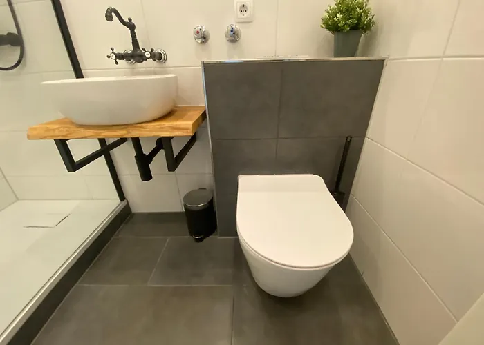 Apartment Blaue Lagune 2,5 Balkon Smarttv Kueche Wifi